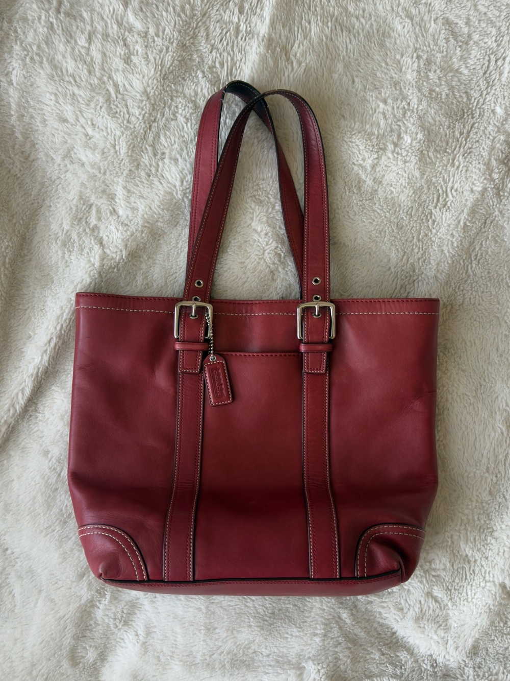 2006 coach hampton red leather tote bag with silver hardware and buckle detail